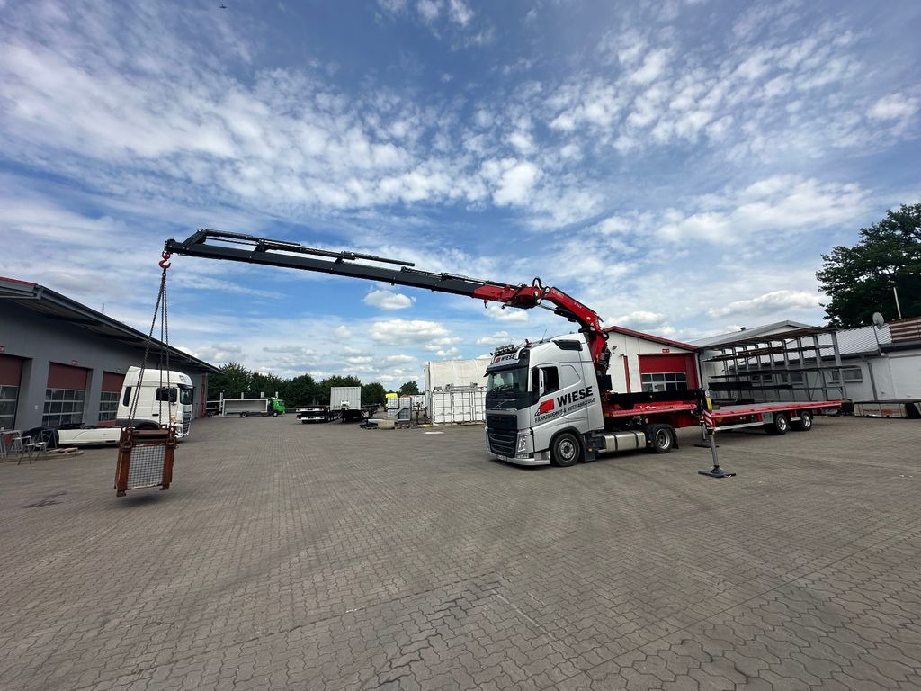 Wiese Stufensattel Tieflader mit Kran Fassi F545 - Semireboque baixa: foto 1 Wiese Stufensattel Tieflader mit Kran Fassi F545 - Semireboque baixa: foto 1