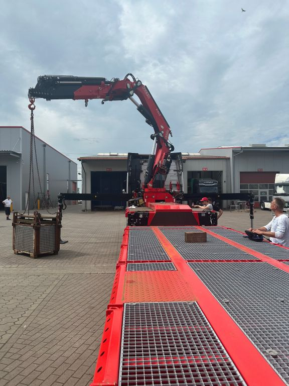 Wiese Stufensattel Tieflader mit Kran Fassi F545 - Semireboque baixa: foto 4 Wiese Stufensattel Tieflader mit Kran Fassi F545 - Semireboque baixa: foto 4