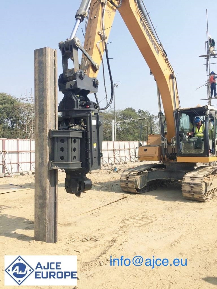 AJCE AVH30ST Vibro Hammer Sheet Pile Driver - Bate estaca, Equipamento: foto 1 AJCE AVH30ST Vibro Hammer Sheet Pile Driver - Bate estaca, Equipamento: foto 1