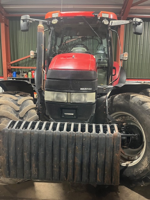 CASE IH MXU 135 - Trator: foto 2 CASE IH MXU 135 - Trator: foto 2