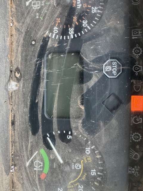 Trator JOHN DEERE 6400: foto 10