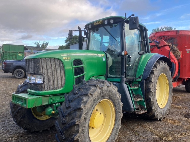 JOHN DEERE 6630 Premium - Trator: foto 3 JOHN DEERE 6630 Premium - Trator: foto 3