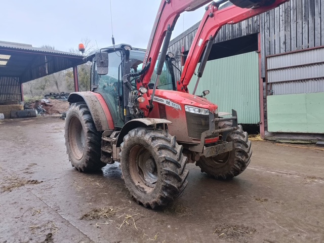 MASSEY FERGUSON 5711M - Trator: foto 5 MASSEY FERGUSON 5711M - Trator: foto 5
