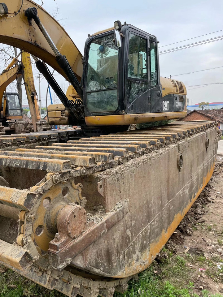 CATERPILLAR 320D - Escavadeira flutuante: foto 3 CATERPILLAR 320D - Escavadeira flutuante: foto 3