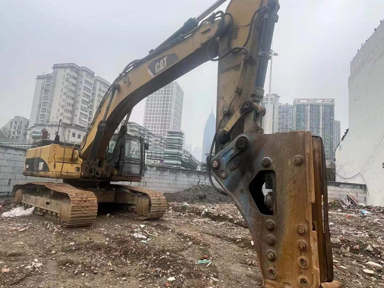 CATERPILLAR CAT-345C - Escavadora de rastos: foto 2 CATERPILLAR CAT-345C - Escavadora de rastos: foto 2