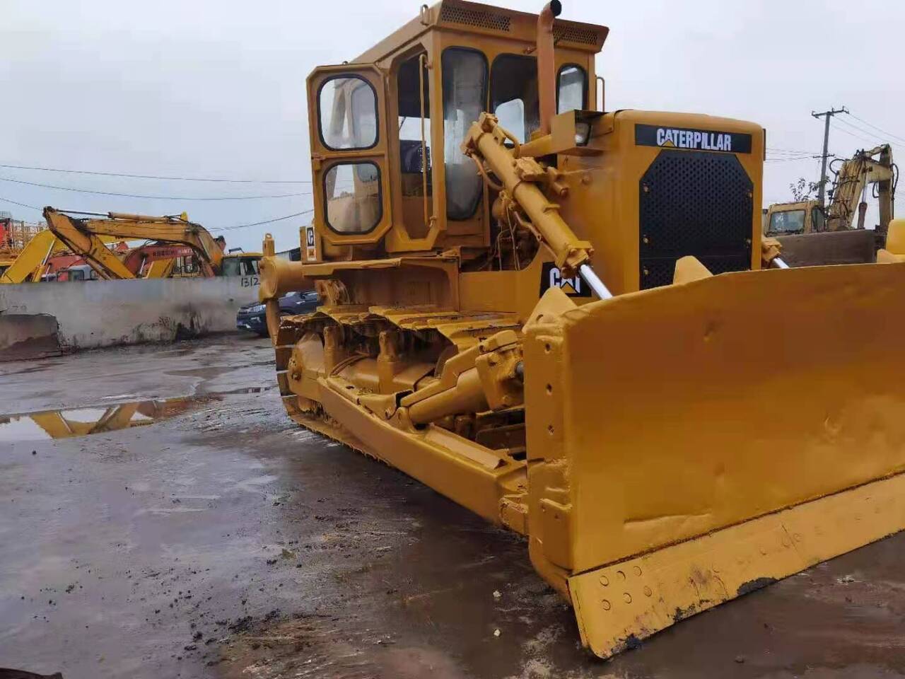 CATERPILLAR D8K - Buldôzer: foto 4 CATERPILLAR D8K - Buldôzer: foto 4