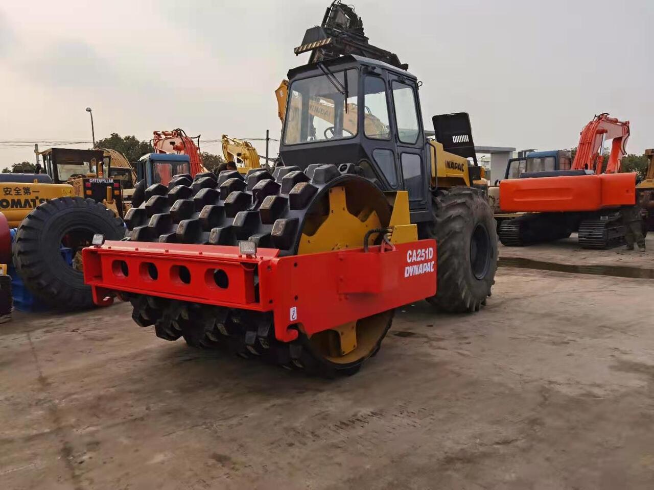 Dynapac CA251D - Rolo: foto 1 Dynapac CA251D - Rolo: foto 1
