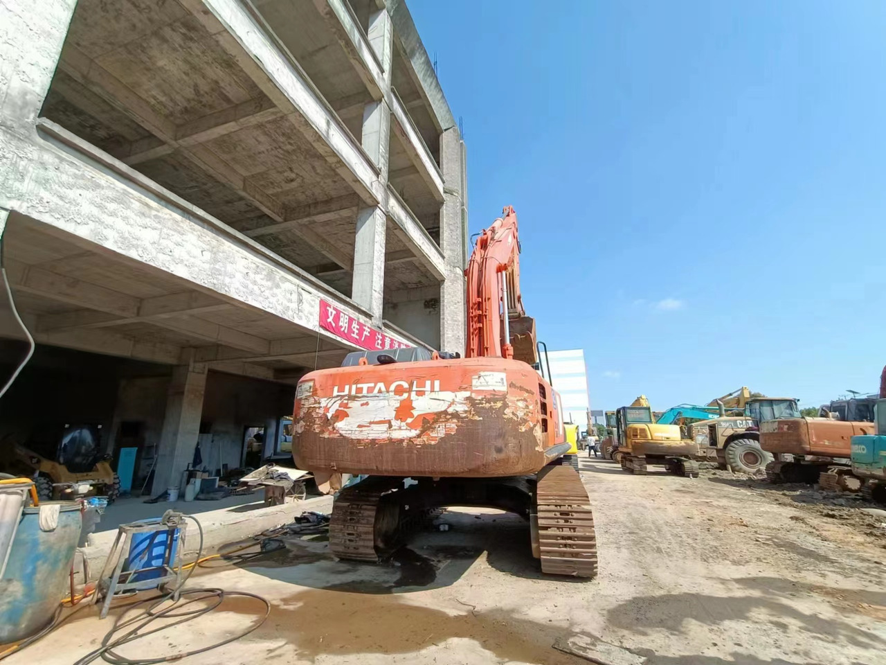 HITACHI ZX360H - Escavadora de rastos: foto 3 HITACHI ZX360H - Escavadora de rastos: foto 3