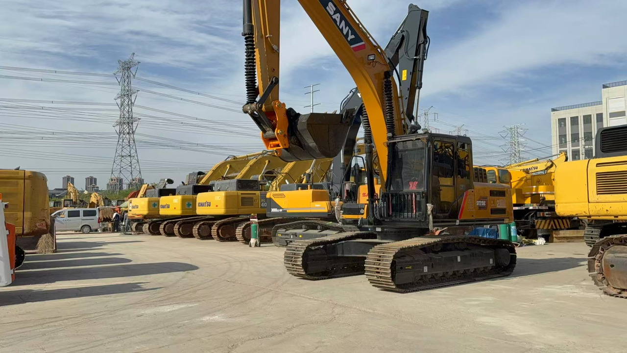 SANY SY215C - Escavadora de rastos: foto 5 SANY SY215C - Escavadora de rastos: foto 5