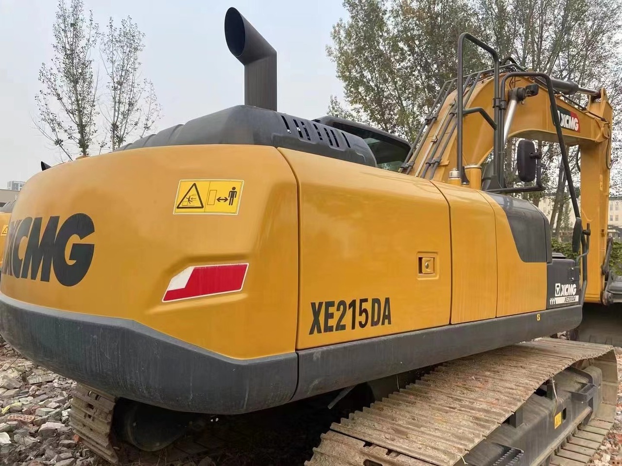 XCMG XE215DA - Escavadora de rastos: foto 3 XCMG XE215DA - Escavadora de rastos: foto 3