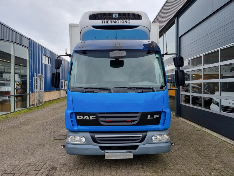 DAF LF 45.220 Kuhlkoffer Thermoking T1000R LBW ST380V EURO EEV - Caminhão frigorífico: foto 3 DAF LF 45.220 Kuhlkoffer Thermoking T1000R LBW ST380V EURO EEV - Caminhão frigorífico: foto 3