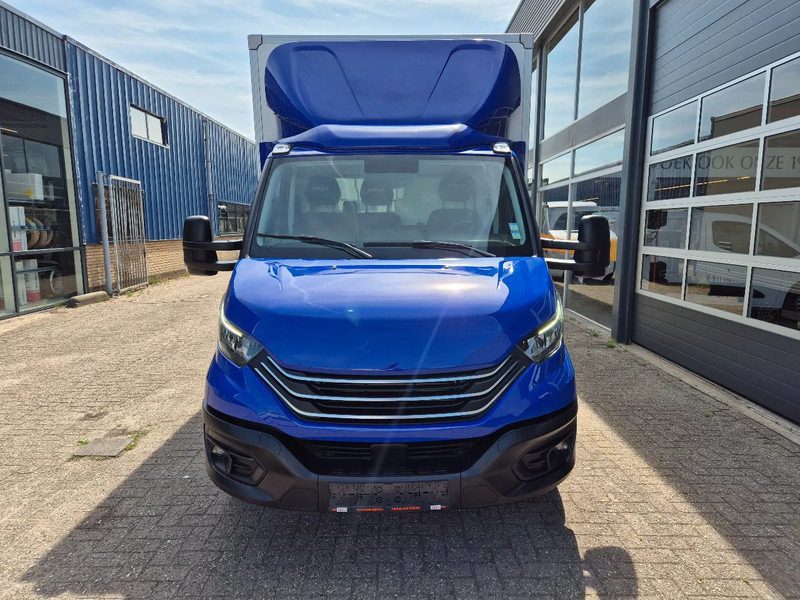 Iveco Daily 35S18 3.0D Koffer/ Xenon/ Airco - Carrinha de contentor: foto 4 Iveco Daily 35S18 3.0D Koffer/ Xenon/ Airco - Carrinha de contentor: foto 4