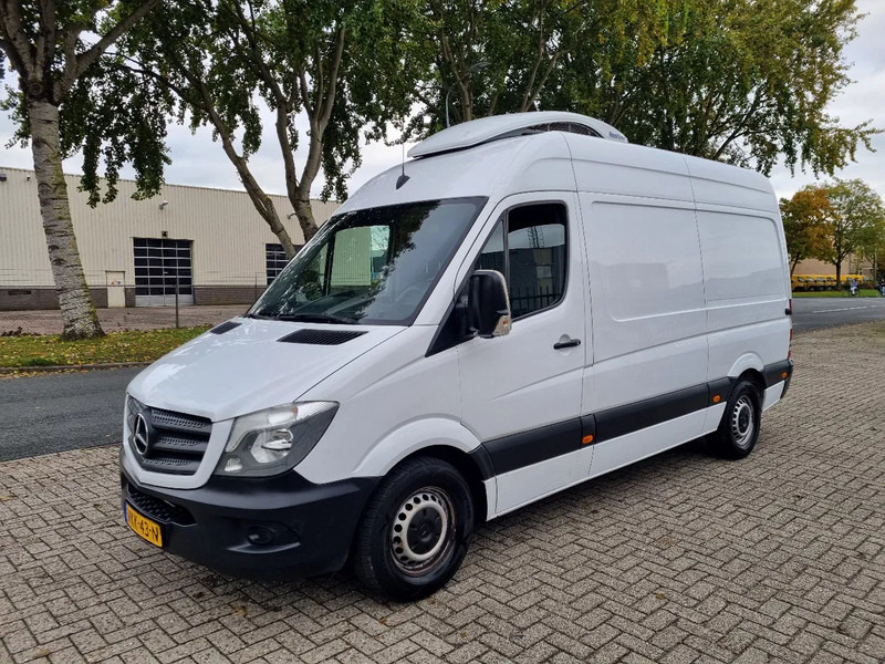 Mercedes-Benz Sprinter 316 CDI L2H2 Kuhlwagen Kerstner 0'C Euro 6 - Carrinha frigorífica: foto 4 Mercedes-Benz Sprinter 316 CDI L2H2 Kuhlwagen Kerstner 0'C Euro 6 - Carrinha frigorífica: foto 4