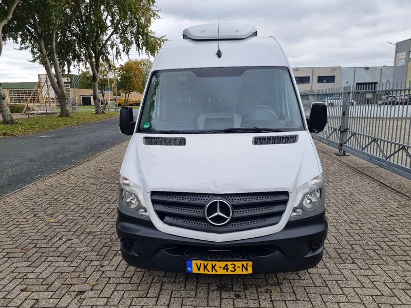 Mercedes-Benz Sprinter 316 CDI L2H2 Kuhlwagen Kerstner 0'C Euro 6 - Carrinha frigorífica: foto 3 Mercedes-Benz Sprinter 316 CDI L2H2 Kuhlwagen Kerstner 0'C Euro 6 - Carrinha frigorífica: foto 3