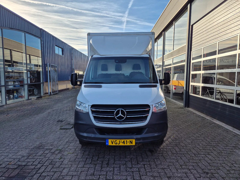 Mercedes-Benz Sprinter 519 CDI/ Koffer/ 3.0 CDI V6/ E6d - Carrinha de contentor: foto 4 Mercedes-Benz Sprinter 519 CDI/ Koffer/ 3.0 CDI V6/ E6d - Carrinha de contentor: foto 4