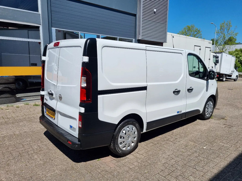 Nissan NV300 Koelwagen Webasto 0'Celsius 1.6 DCI 125PK Euro 6 - Carrinha frigorífica: foto 2 Nissan NV300 Koelwagen Webasto 0'Celsius 1.6 DCI 125PK Euro 6 - Carrinha frigorífica: foto 2