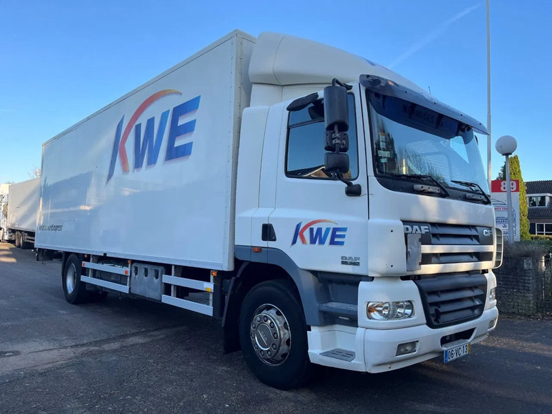DAF CF 85.380 4x2 Box - Caminhão furgão: foto 2 DAF CF 85.380 4x2 Box - Caminhão furgão: foto 2