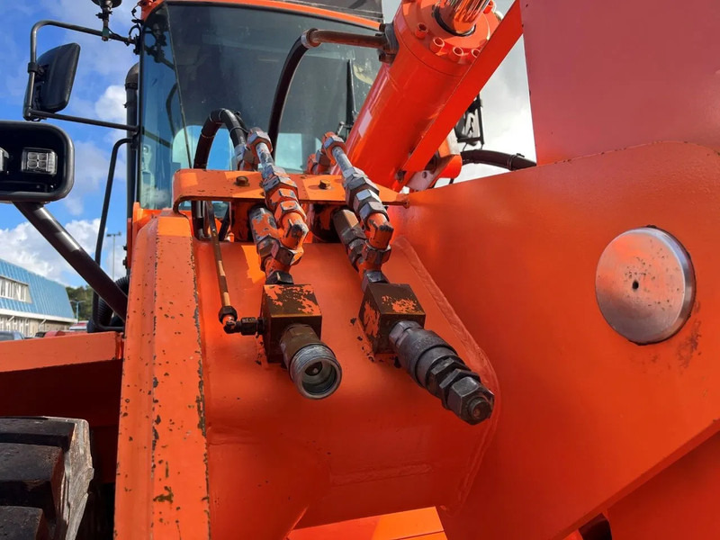Doosan DL250 - Carregadeira de rodas: foto 4 Doosan DL250 - Carregadeira de rodas: foto 4