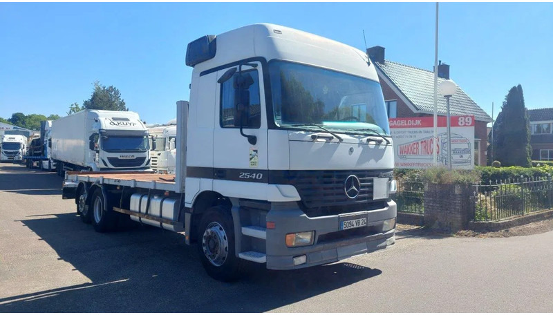 Mercedes-Benz Actros 2540 6x2 3 Pedels Plato - Camião de caixa aberta/ Plataforma: foto 2 Mercedes-Benz Actros 2540 6x2 3 Pedels Plato - Camião de caixa aberta/ Plataforma: foto 2