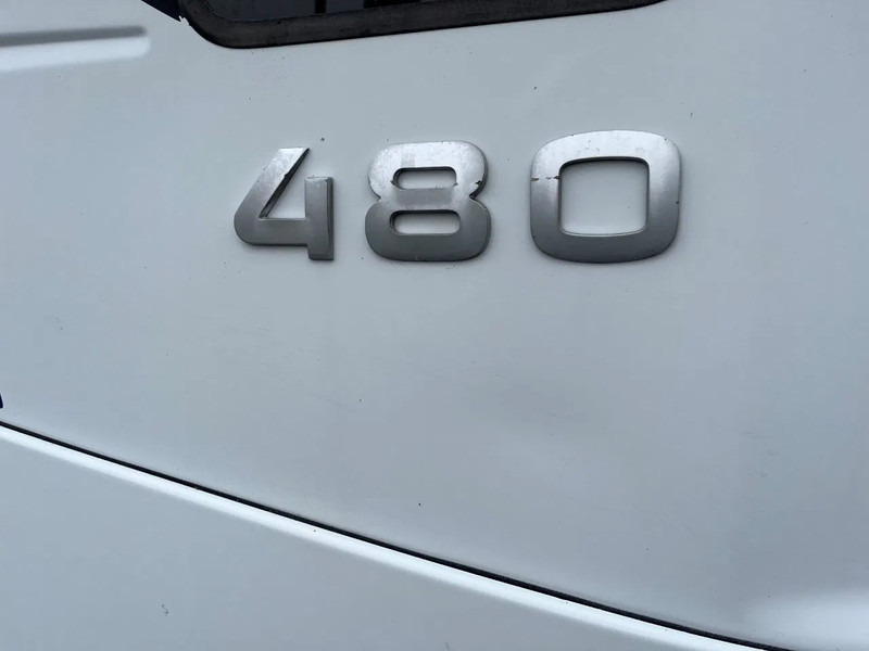 Iveco Stralis 440.48 MANUAL ZF GEARBOX ORIGINAL LOW MILEAGE - Tractor: foto 5 Iveco Stralis 440.48 MANUAL ZF GEARBOX ORIGINAL LOW MILEAGE - Tractor: foto 5