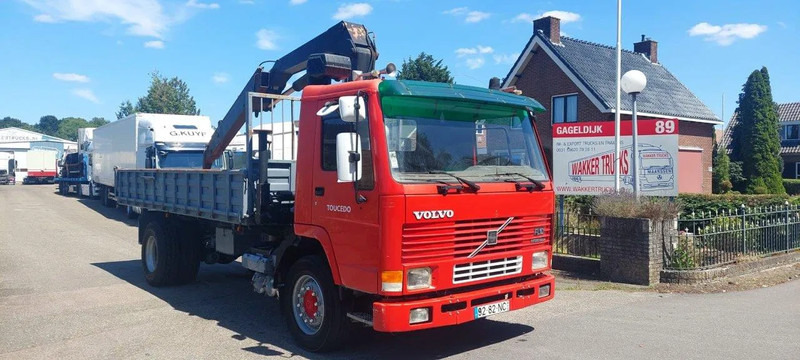 Caminhão basculante, Caminhão grua Volvo FL 10.320 4x2 Kipper Crane Steel Suspension: foto 6