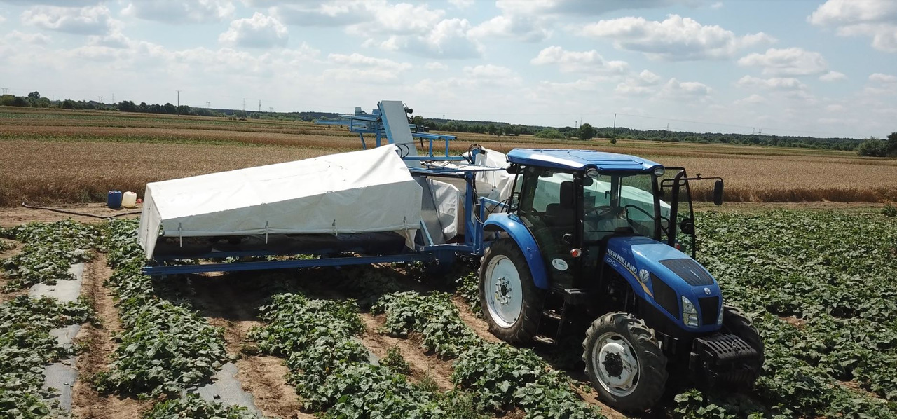 AGRO-LIFT Kombajn do ogórków - Colheitadeira: foto 1 AGRO-LIFT Kombajn do ogórków - Colheitadeira: foto 1