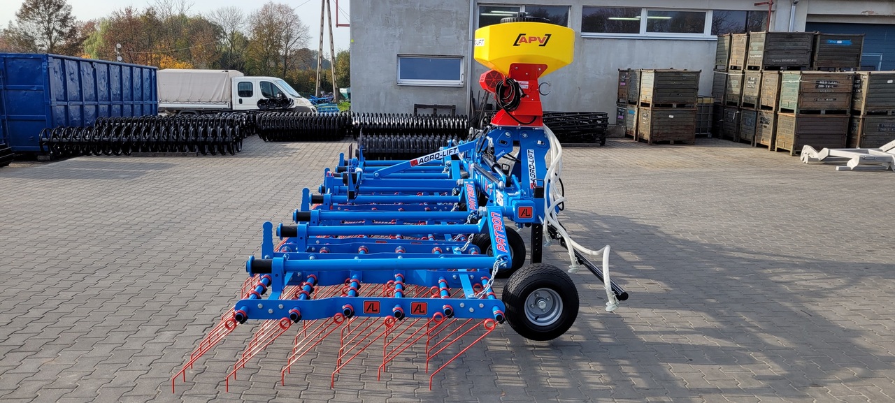 Agro-lift Patron - Grade para prados: foto 5 Agro-lift Patron - Grade para prados: foto 5