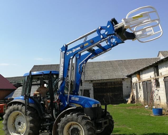 Metal-Technik Frontlader MT-02/ Front loader/ Ładowacz TUR - Carregador frontal para o trator de Trator: foto 1 Metal-Technik Frontlader MT-02/ Front loader/ Ładowacz TUR - Carregador frontal para o trator de Trator: foto 1