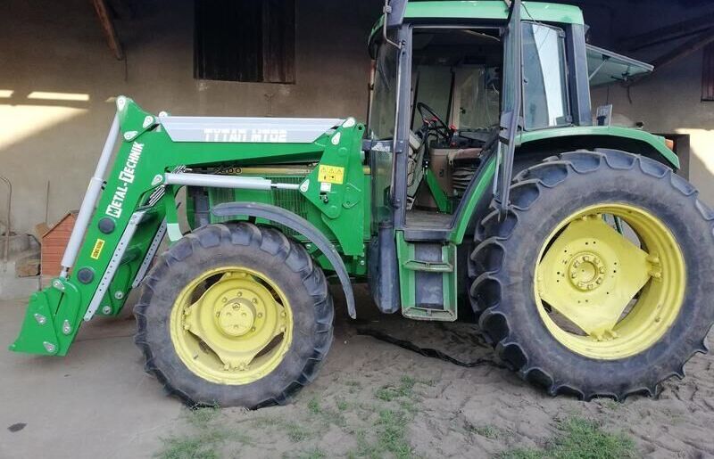 Metal-Technik Frontlader für John Deere 6430 / Ładowacz czołowy do John Deere - Carregador frontal para o trator de Trator: foto 1 Metal-Technik Frontlader für John Deere 6430 / Ładowacz czołowy do John Deere - Carregador frontal para o trator de Trator: foto 1