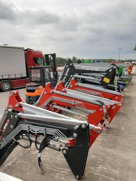 Metal-Technik Frontlader für STEYR 4085 - Carregador frontal para o trator: foto 1 Metal-Technik Frontlader für STEYR 4085 - Carregador frontal para o trator: foto 1