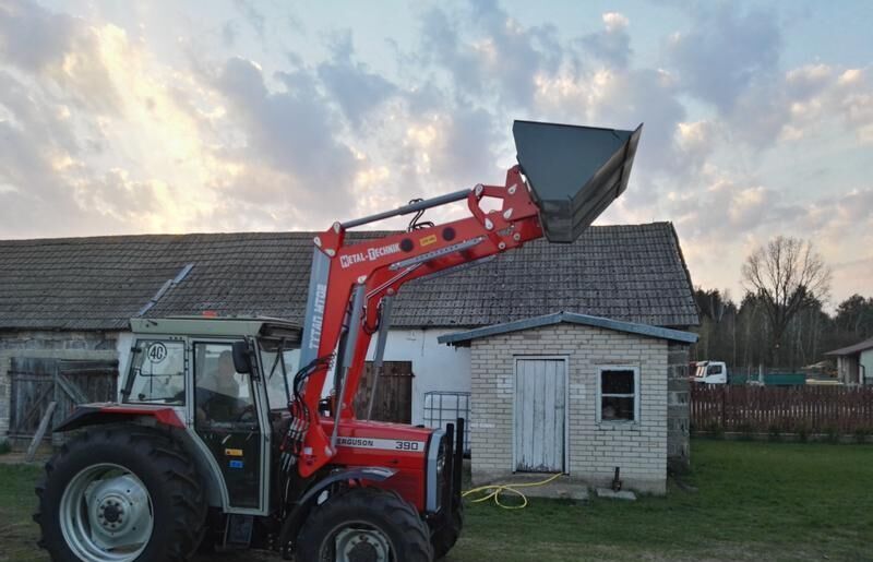 Metal-Technik MASSEY FERGUSON 3080 - Carregador frontal para o trator: foto 1 Metal-Technik MASSEY FERGUSON 3080 - Carregador frontal para o trator: foto 1