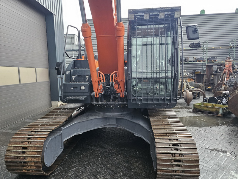 Hitachi zx210-6 labounty msd2000R schaar scrap schaar labounty hitachi genesis - Britador: foto 4 Hitachi zx210-6 labounty msd2000R schaar scrap schaar labounty hitachi genesis - Britador: foto 4