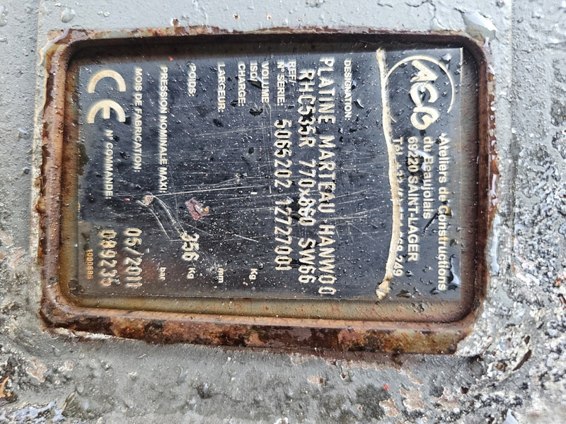 Acoplamento rápido de Máquina de construção Liebherr adaptor plate sw66 liebherr sw66 likufix: foto 7