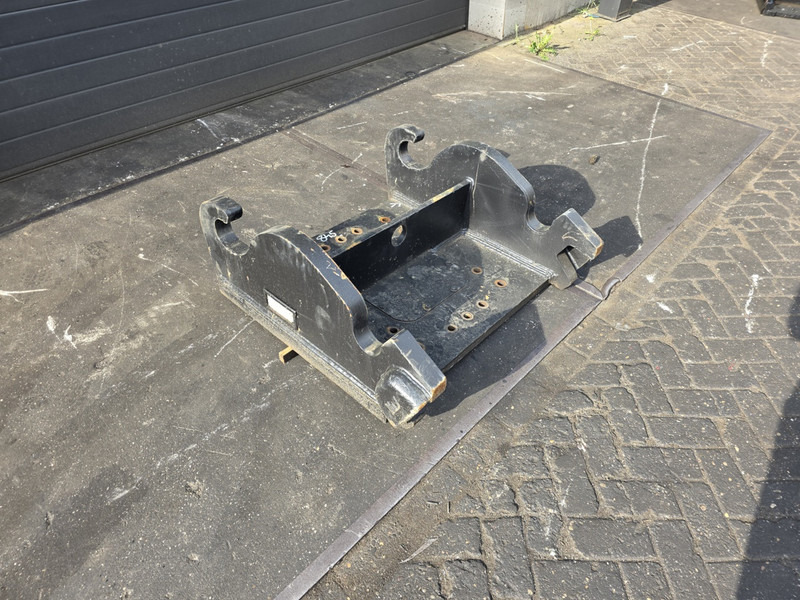 Adaptor plate cw55 caterpillar verachtert hammer crusher plate cw55 caterpillar - Acoplamento rápido: foto 5 Adaptor plate cw55 caterpillar verachtert hammer crusher plate cw55 caterpillar - Acoplamento rápido: foto 5