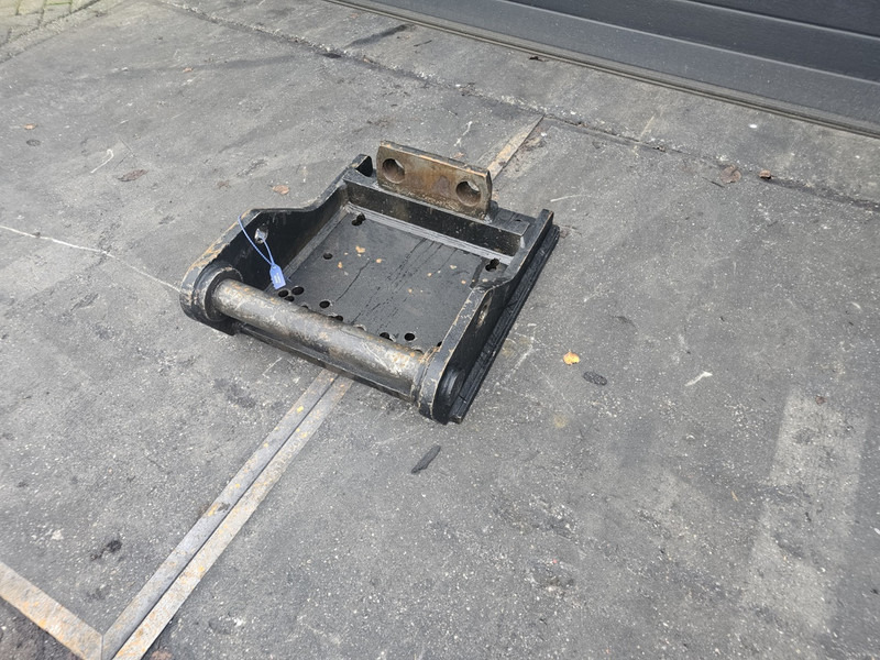 Kopplaat lehnhof ms 10 sw10 verachtert cat mp vt lehnhof - Acoplamento rápido de Máquina de construção: foto 1 Kopplaat lehnhof ms 10 sw10 verachtert cat mp vt lehnhof - Acoplamento rápido de Máquina de construção: foto 1