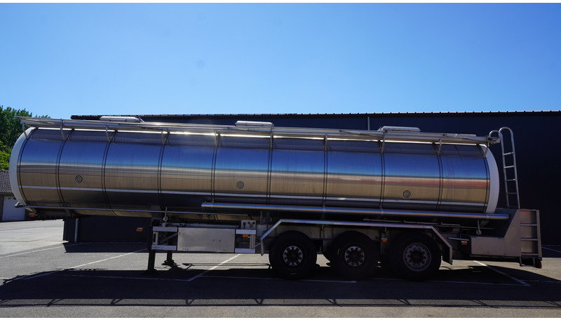 Burg 3 AXLE FOOD TRAILER 38.000 LTR - Semirreboque tanque: foto 1 Burg 3 AXLE FOOD TRAILER 38.000 LTR - Semirreboque tanque: foto 1