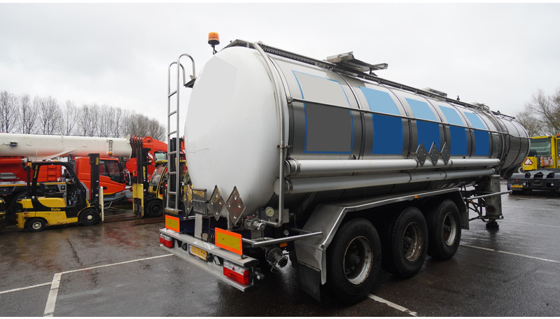 Burg 3 AXLE WATER TANK 32.000LTR - Semirreboque tanque: foto 5 Burg 3 AXLE WATER TANK 32.000LTR - Semirreboque tanque: foto 5