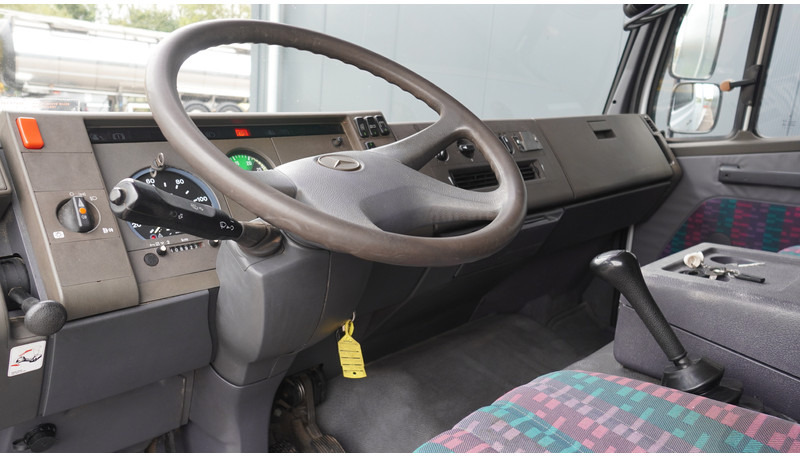 Mercedes-Benz 814 MACHINE TRANSPORTER EURO 2 409.000KM - Caminhão: foto 5 Mercedes-Benz 814 MACHINE TRANSPORTER EURO 2 409.000KM - Caminhão: foto 5