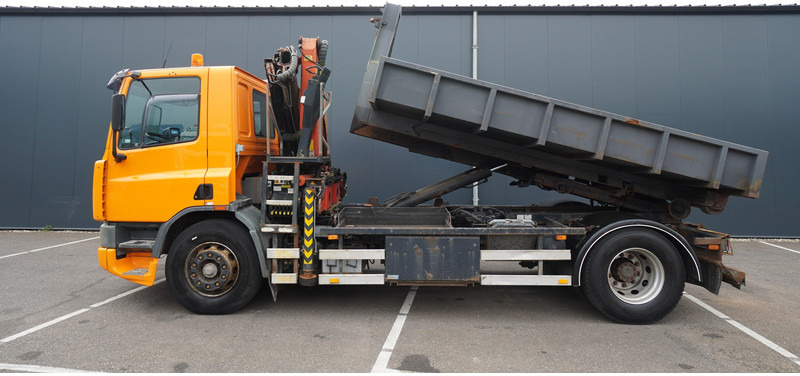 DAF CF 65.210 HOOKARM SYSTEM WITH PALFINGER PK 9501 CRANE - Caminhão grua: foto 4 DAF CF 65.210 HOOKARM SYSTEM WITH PALFINGER PK 9501 CRANE - Caminhão grua: foto 4