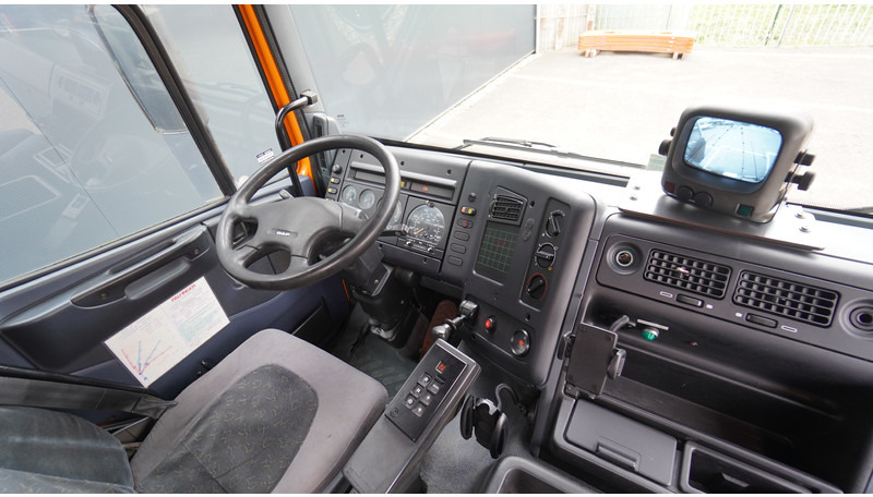 DAF CF 65.210 HOOKARM SYSTEM WITH PALFINGER PK 9501 CRANE - Caminhão grua: foto 5 DAF CF 65.210 HOOKARM SYSTEM WITH PALFINGER PK 9501 CRANE - Caminhão grua: foto 5