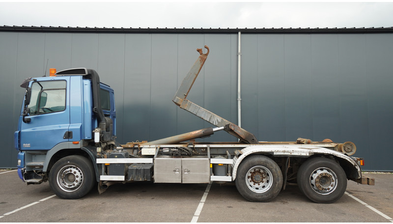 DAF CF 85.410 6X2 HOOKARM SYSTEM 681.000KM - Caminhão polibenne: foto 1 DAF CF 85.410 6X2 HOOKARM SYSTEM 681.000KM - Caminhão polibenne: foto 1