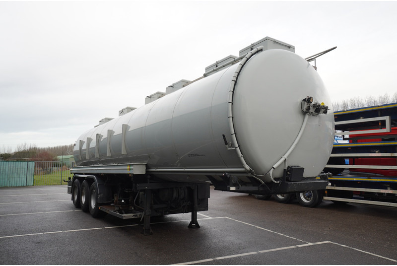 Dijkstra 3 AXLE TANK TRAILER 36 M3 - Semirreboque tanque: foto 3 Dijkstra 3 AXLE TANK TRAILER 36 M3 - Semirreboque tanque: foto 3