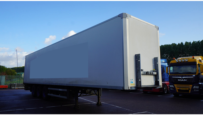 Groenewegen 3 AXLE CLOSED BOX - Semireboque furgão: foto 3 Groenewegen 3 AXLE CLOSED BOX - Semireboque furgão: foto 3