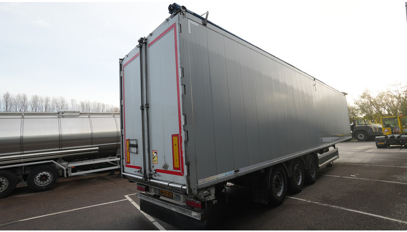 Knapen 3 AXLE WALKING FLOOR TRAILER - Semireboque piso móvel: foto 5 Knapen 3 AXLE WALKING FLOOR TRAILER - Semireboque piso móvel: foto 5