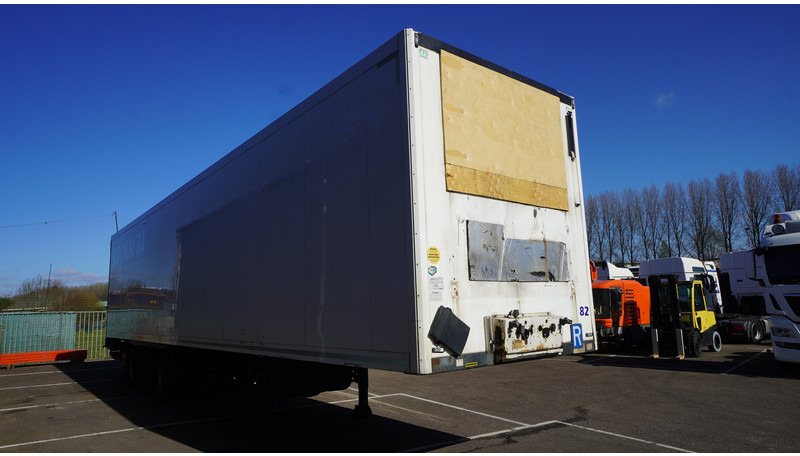 Krone 3 AXLE ISOTHERM BOX TRAILER - Semireboque frigorífico: foto 3 Krone 3 AXLE ISOTHERM BOX TRAILER - Semireboque frigorífico: foto 3