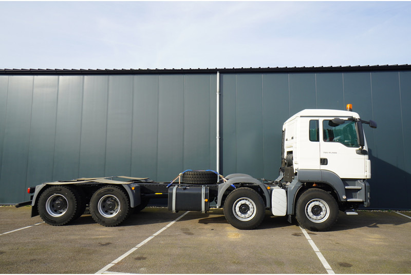 MAN TGS41.400 8X4 BB-WW NEW UNUSED CHASSIS EURO3 - Caminhão chassi: foto 2 MAN TGS41.400 8X4 BB-WW NEW UNUSED CHASSIS EURO3 - Caminhão chassi: foto 2