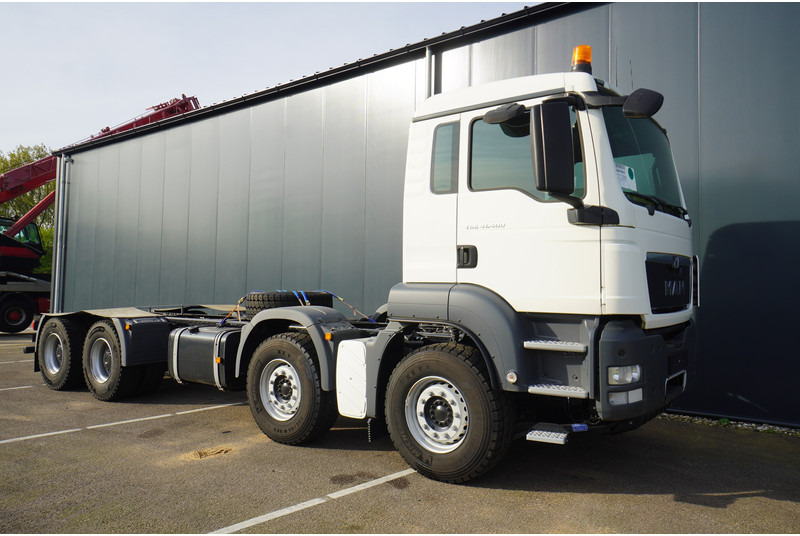 MAN TGS41.400 8X4 BB-WW NEW UNUSED CHASSIS EURO3 - Caminhão chassi: foto 4 MAN TGS41.400 8X4 BB-WW NEW UNUSED CHASSIS EURO3 - Caminhão chassi: foto 4
