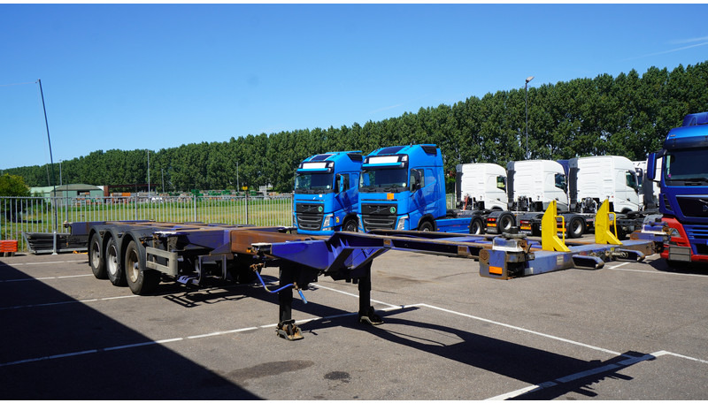 Pacton 3 AXLE MULTI CONTAINER TRANSPORT TRAILER EXTENDABLE 45 FT - Semireboque transportador de contêineres/ Caixa móvel: foto 3 Pacton 3 AXLE MULTI CONTAINER TRANSPORT TRAILER EXTENDABLE 45 FT - Semireboque transportador de contêineres/ Caixa móvel: foto 3