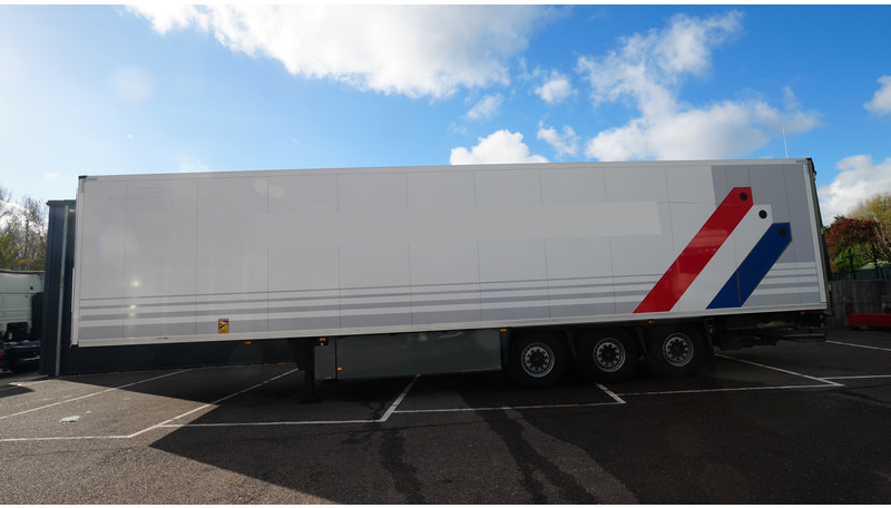 Schmitz Cargobull 3 AXLE FRIGO TRAILER WITH THERMO KING SLX I BI-TEMP - Semireboque frigorífico: foto 1 Schmitz Cargobull 3 AXLE FRIGO TRAILER WITH THERMO KING SLX I BI-TEMP - Semireboque frigorífico: foto 1