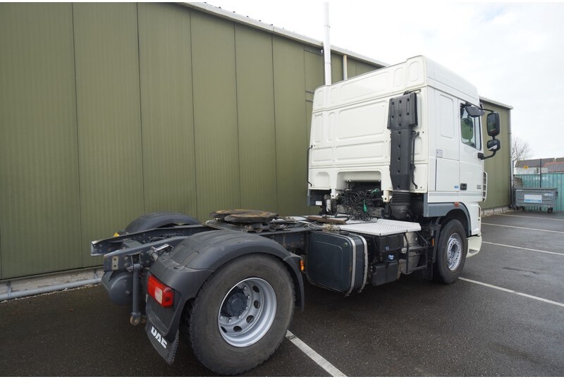 Locação de DAF XF 105.460 FT SPACECAB RETARDER PTO DAF XF 105.460 FT SPACECAB RETARDER PTO: foto 7